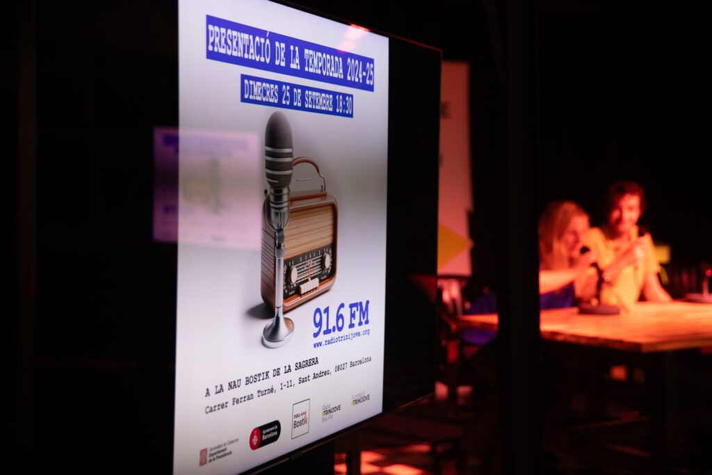 Cartel de la presentación de la temporada de Ràdio Trinijove 91.6 FM