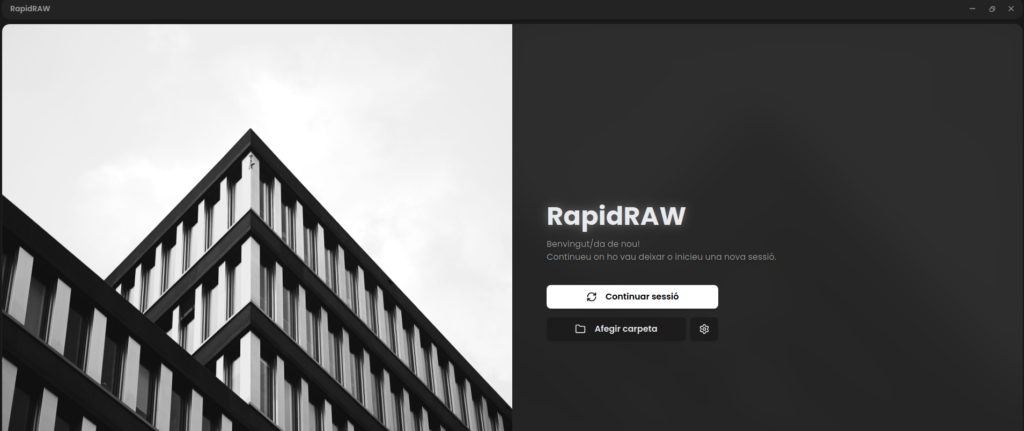 RapidRAW, alternativa a Lightroom gratis: pantalla de inicio en Linux